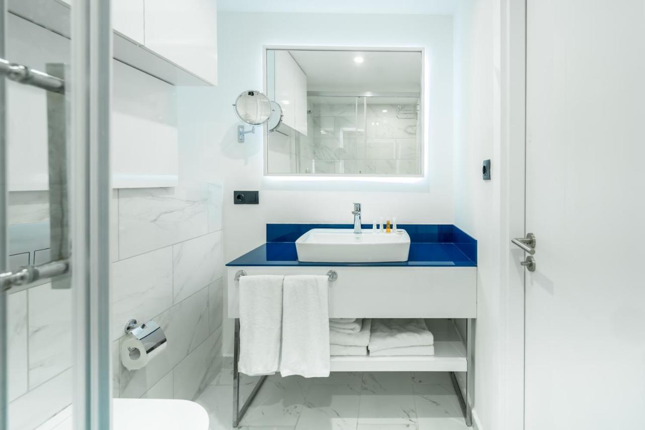 Orbi City Hotel Official บาทูมิ ภายนอก รูปภาพ